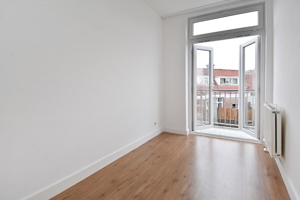 Medium property photo - Isingstraat 42, 2522 KA Den Haag
